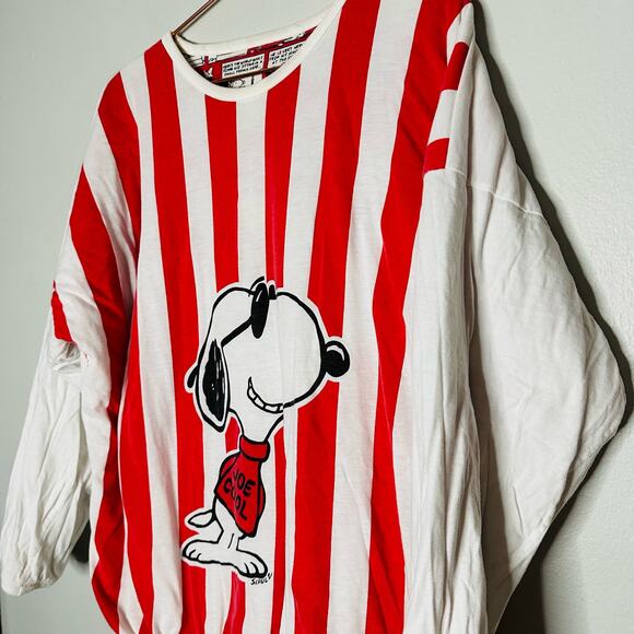 Vintage Red White Striped Double Sided Snoopy Reversible Sweatshirt Size Large - Picture 3 of 11